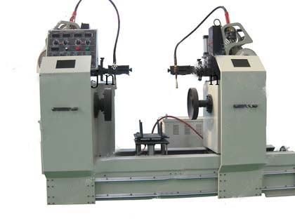 儲氣罐雙環(huán)縫自動焊接專機-濟南冠森自動化設備有限公司